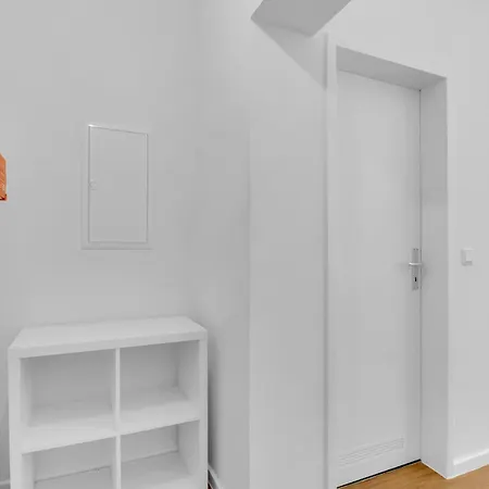 Apartment Business Mit 1-2 Schlafzimmern In