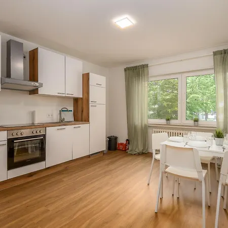 Business Mit 1-2 Schlafzimmern In Apartment Lippstadt