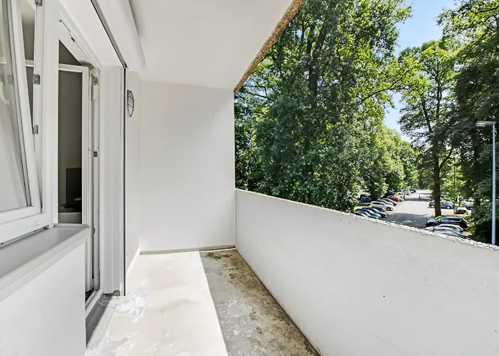 Business Mit 1-2 Schlafzimmern In