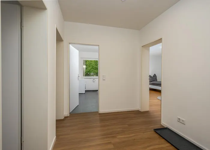 Business Mit 1-2 Schlafzimmern In 利普施塔特