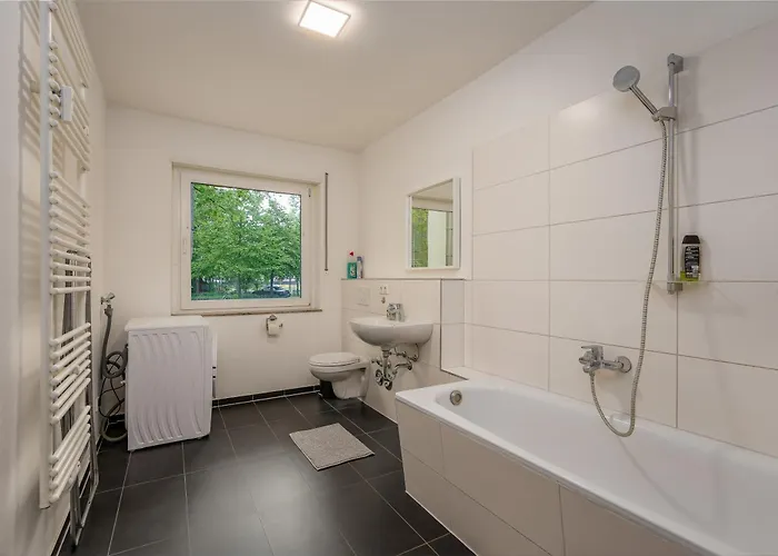 Business Mit 1-2 Schlafzimmern In